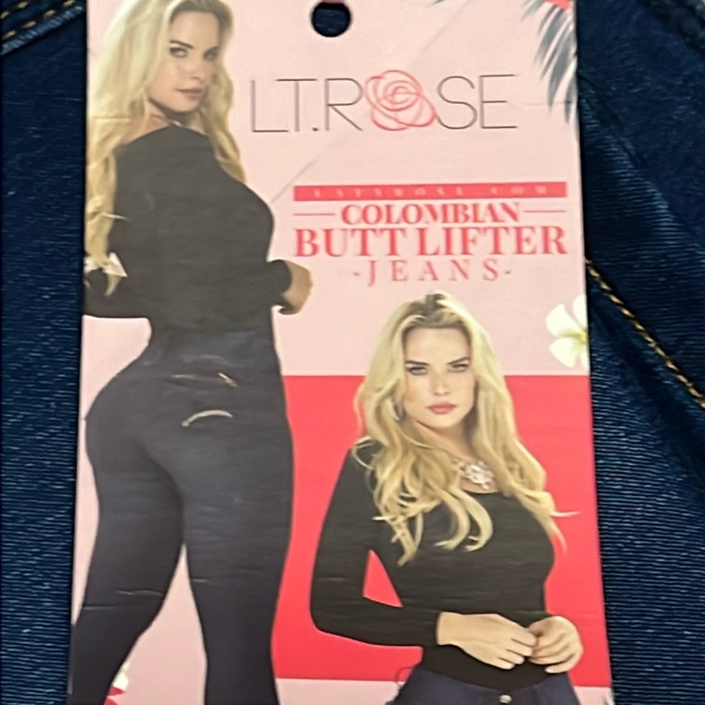 LT. ROSE Colombian push up jeans Size 5 NWT